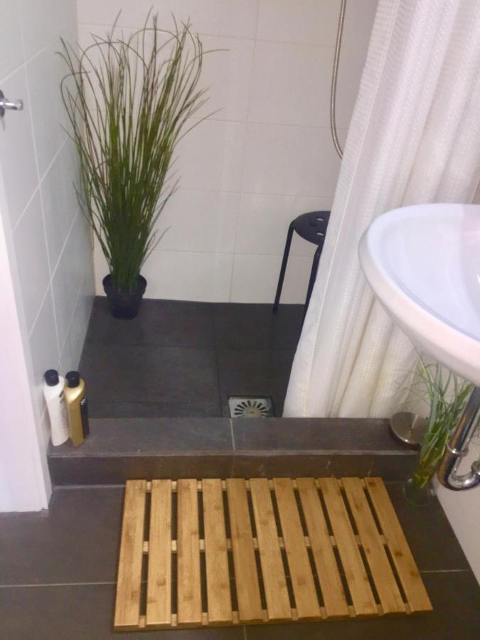 Micro-Apartment In Seenaehe Fusslaeufig Zum See:)) Ohningen Luaran gambar